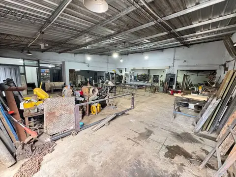 Venta Galpón en PH, Oportunidad