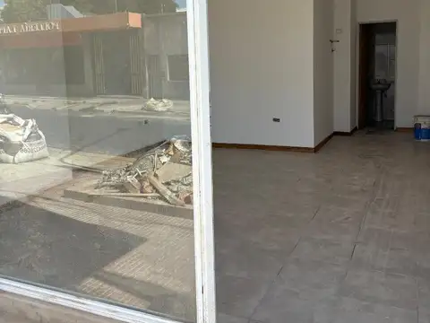vendo local comercial en calle laprida