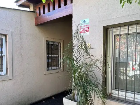 Casa en Venta en Haedo Sur, USD 245.000