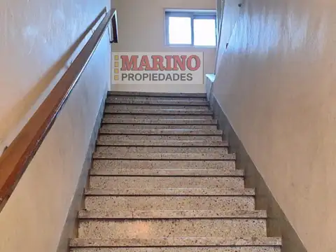 CASEROS. BLAS PASCAL 2700 PRIMER PISO 3 AMPLISIMOS AMBIENTES BALCON