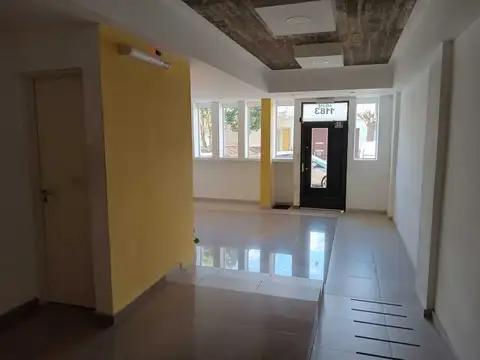 Calle 65 1100, Piso PB