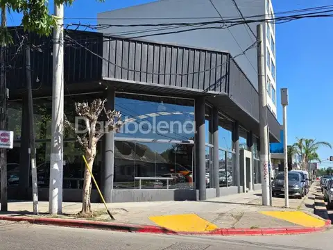 Local en Alquiler en Centro  - Moreno, USD 5.000