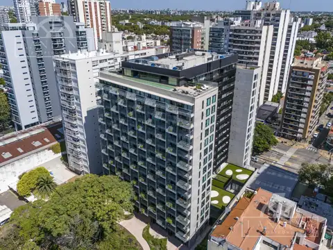 Departamento en PB de 3 Ambientes con jardin, Cochera y Baulera - Olivos