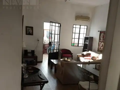 Depto Tipo Casa en Venta de 4 ambientes