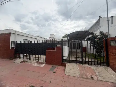 CASA Y DPTO EN VENTA ZONA RUTA 20