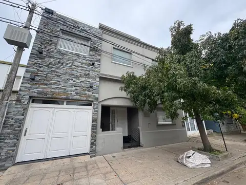 CASA EN VENTA MERCEDES - BUENOS AIRES