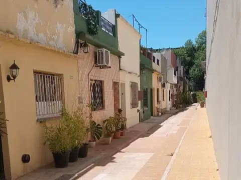 Depto Tipo Casa en Venta en Parque Chas, USD 127.000