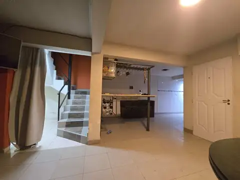 Depto Tipo Casa en Venta de 3 dormitorios