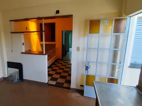 Depto Tipo Casa en Alquiler en Floresta, $ 1.500.000