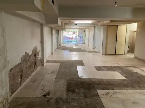 Local en Venta en Liniers, USD 300.000