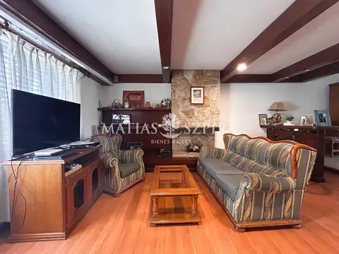 Casa en Alquiler de 4 dormitorios