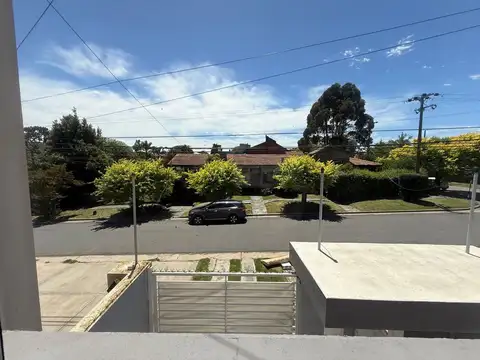 Casa en Alquiler en San Carlos, $ 1.400.000