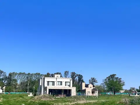 Venta Lote N°53 Barrio Altos de San José FINANCIA