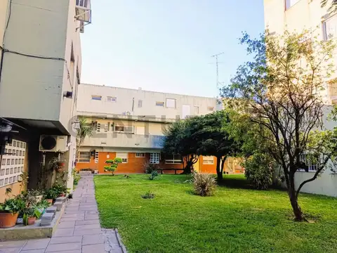 VENTA DEPARTAMENTO  4 AMBIENTES APTO CREDITO BECCAR