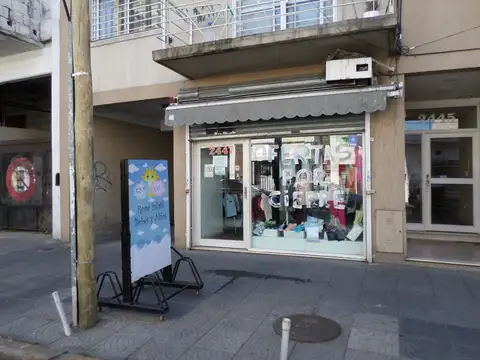 MUY BUENA UBICACIÓN - MUNRO CENTRO