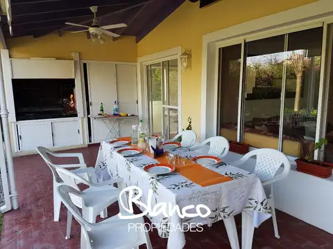 Casa en Alquiler Temporal en Club De Campo Pueyrredon, USD 2.950