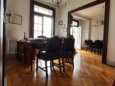 Departamento en Venta de 5 ambientes