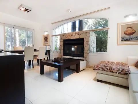 Casa en Alquiler Temporal en Pinamar, USD 0