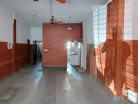 Local en Alquiler en Martinez, $ 1.650.000