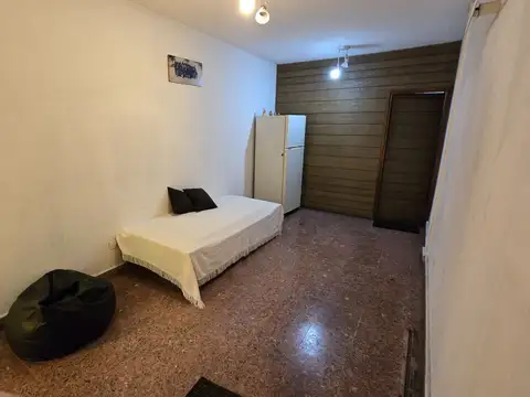Depto Tipo Casa en Venta en Lanus Este, USD 120.000