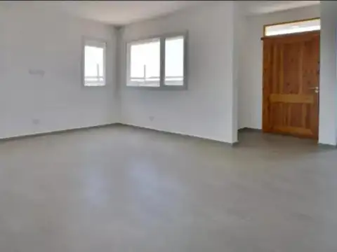 Casa en Alquiler de 3 dormitorios