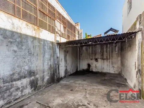 Venta Depósito Y/o Galpón Industrial - Ciudadela - Partido de 3 de Febrero Galpón