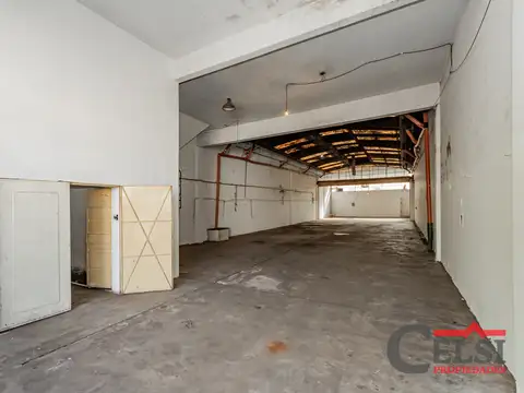 Galpon en Venta en El Palomar, USD 350.000