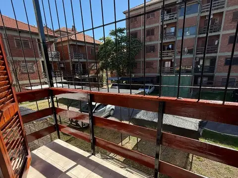 Saavedra 900, Piso 1