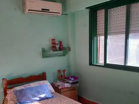 Depto Tipo Casa en Venta 40 años
