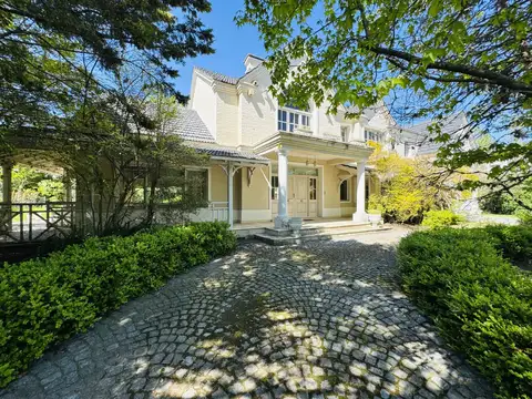 Casa en Venta, 4 Dormitorios, en Haras del Pilar, El Establo, Pilar, GBA Norte