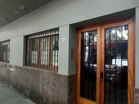 Depto Tipo Casa 4 ambientes con 1 baño