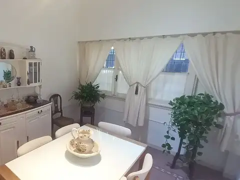 ESPECTACULAR PH 3 AMB C/DEPEND A MTS DE AV CABILDO