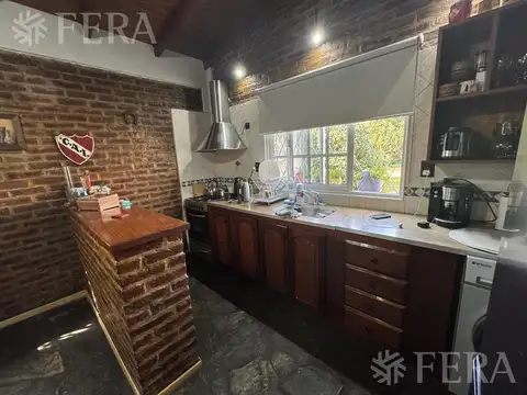 Casa en Venta con 1 cochera