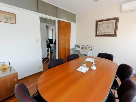 Oficina en Venta 45 años