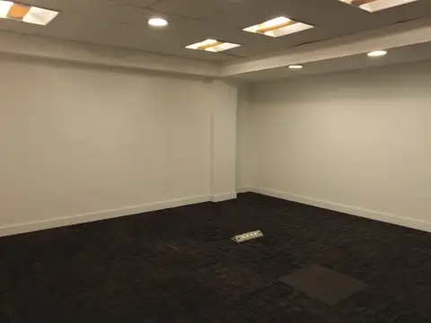 Esmeralda 1000, Piso 2