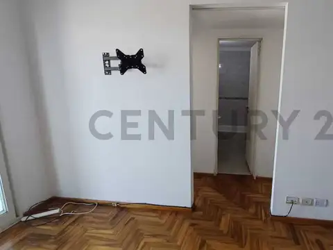 VENTA DEPTO. 2 AMB. ALMAGRO con PILETA + CANCHAS DE PADDLE