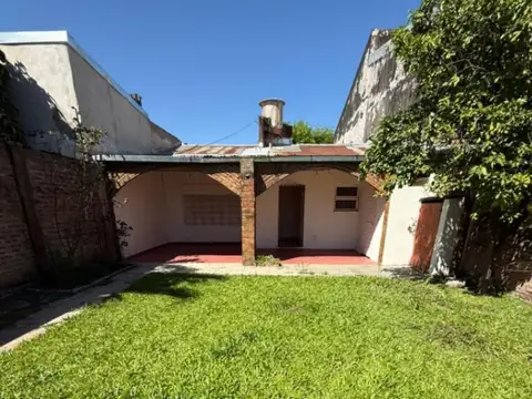 Pje. Carlos Boggio 1600