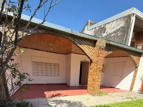 Casa en Alquiler de 3 dormitorios