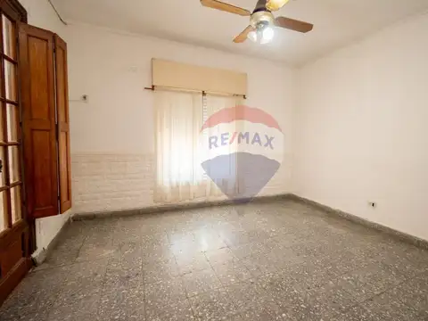 Avenida Gobernador Freyre 1000