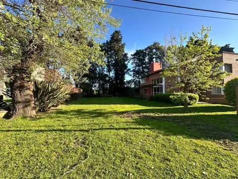 LOTE EN VENTA CARDENAL DEL MONTE GRAL RODRIGUEZ