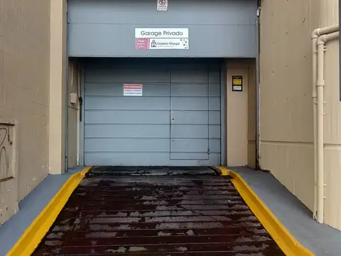 Venta Cochera fija, cubierta en Belgrano