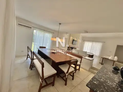 Casa 5 ambientes con 5 baños