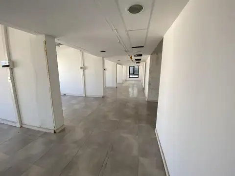 Oficina en Alquiler 30 años