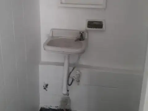 Local en Alquiler 45 años