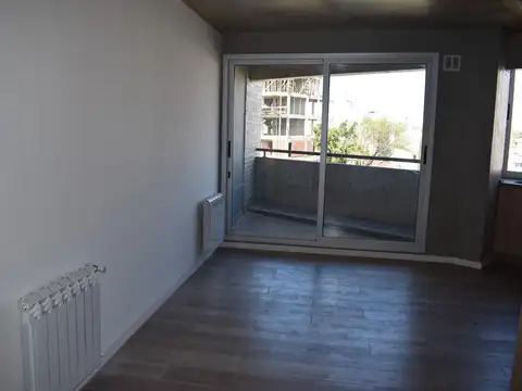 Departamento de 2 ambientes impecable en HAEDO