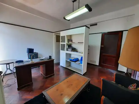 Venta Oficina Super luminosa Centro Estudio Piso 9