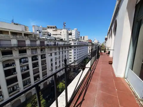 Roque Saenz Peña 800