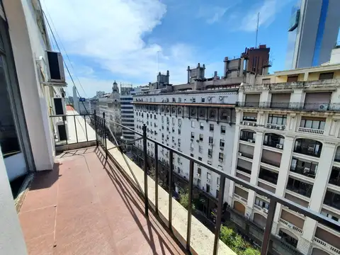 Venta Oficina Super luminosa Centro Estudio Piso 9