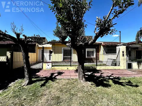 Casa en Venta en Moron Sur, USD 110.000