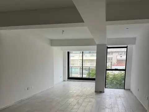 Avenida del Libertador  al 6100